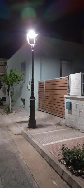 casa zervos - Abode of Light